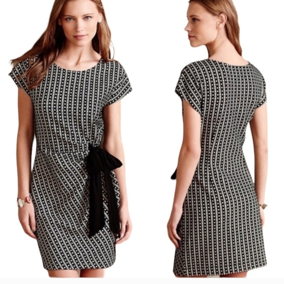 Anthropologie Dresses & Skirts - Anthroplogie black and white print faux wrap dress